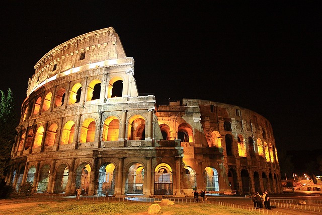 Colosseum, Italy, Image by Sung Rae Kim from Pixabay