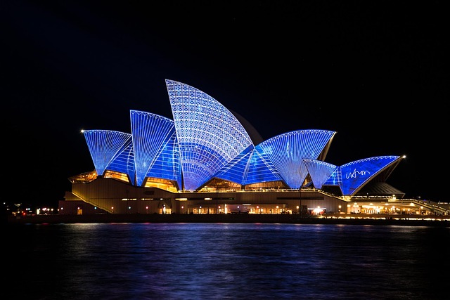 Sydney opera house, Image by Patty Jansen from Pixabay